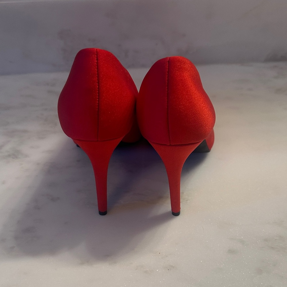 Call It Spring Bold Red Heels - Picture 6 of 8